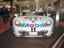 Photo - Porsche GT1