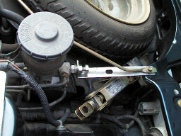 Photo - Brake Master Cylinder Stopper