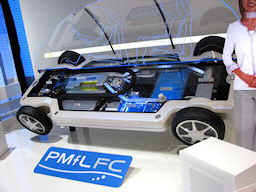 Photo - DAIHATSU Fuel Cell Powertrain