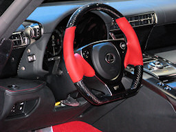 Photo - LEXUS LFA Cockpit