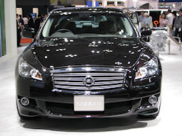 Photo - NISSAN FUGA 370GT Front-view