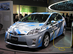 Photo - TOYOTA PRIUS PLUG-IN HYBRID Front-view